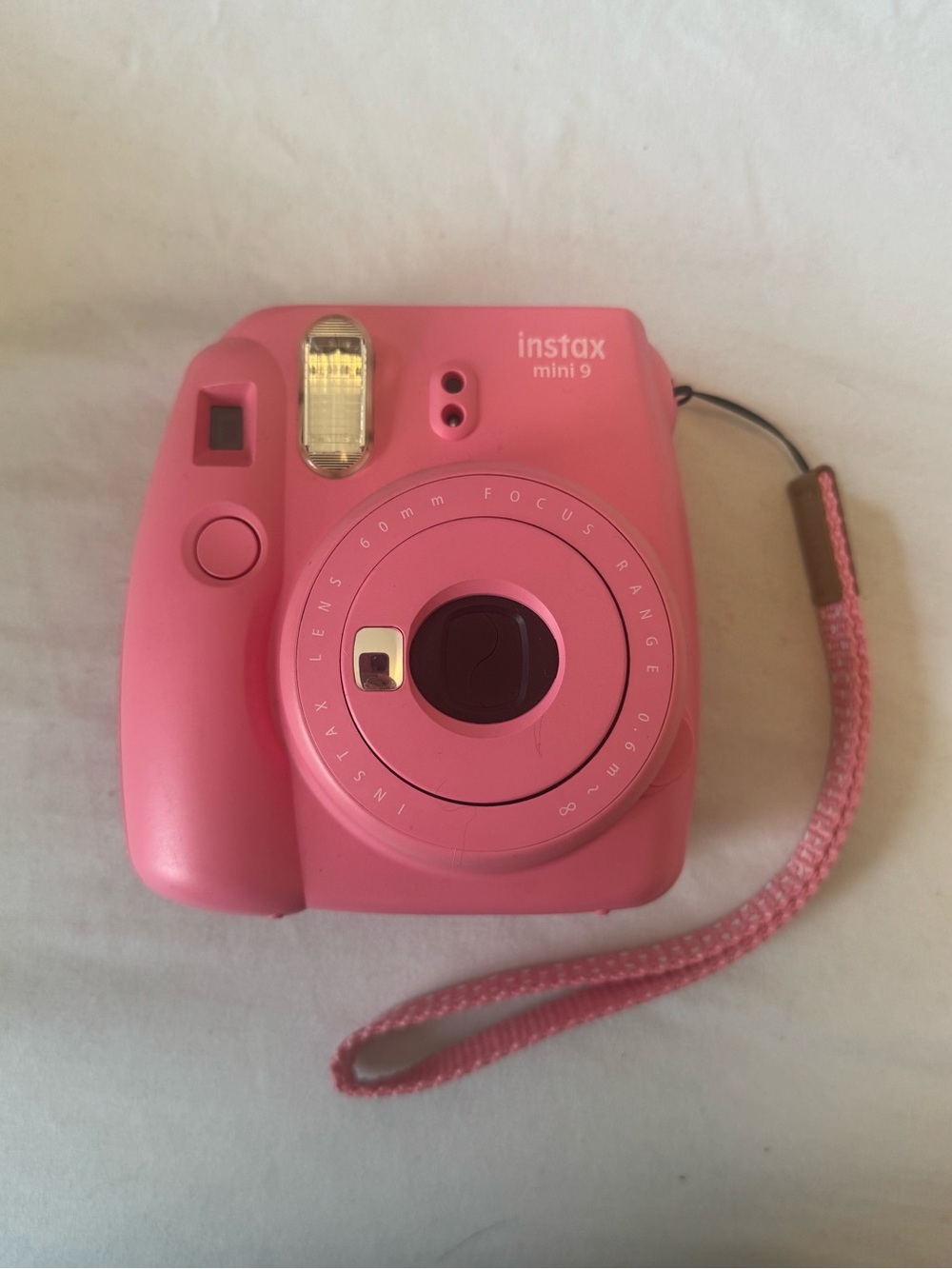 Fujifilm Instax Mini 9 Pink Instant Camera with Strap